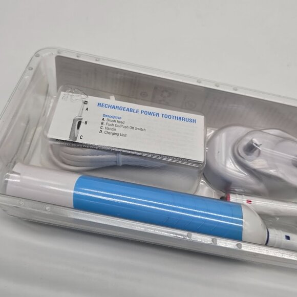 Rechargeable Oscillating Toothbrush with 2 Replacement Brush Heads up & up New - Picture 3 of 5